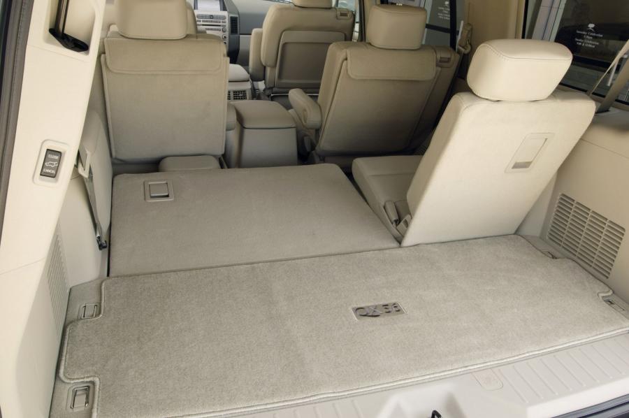  Infiniti QX56 2008 года  (фото 22 из 56)